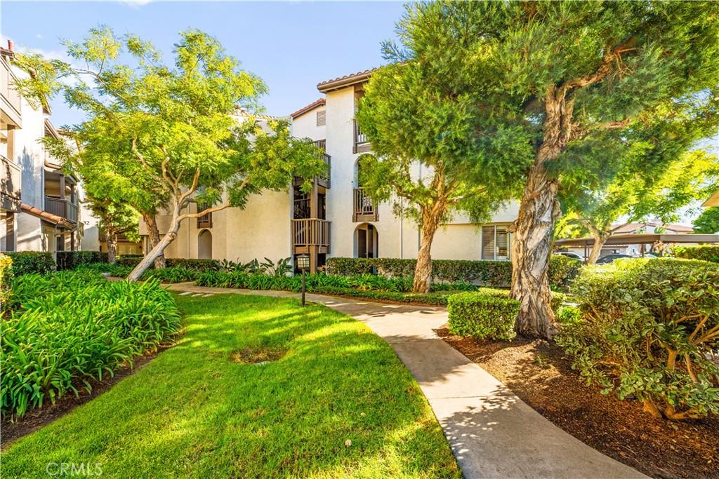 30 Corniche Drive J, Dana Point CA 92629 - photo 4