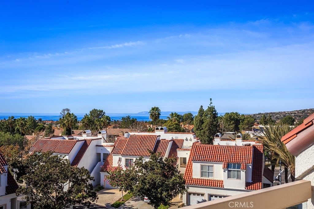 Exceptional Catalina views and seabreezes await you at this fantastic home. - 30 Vista Del Mar, Dana Point CA 92629 - photo 1