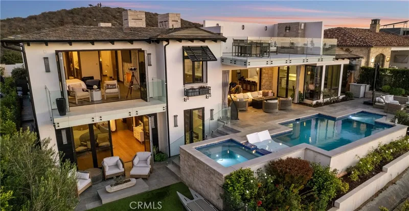 31 Shoreline Drive, Dana Point, CA 92629