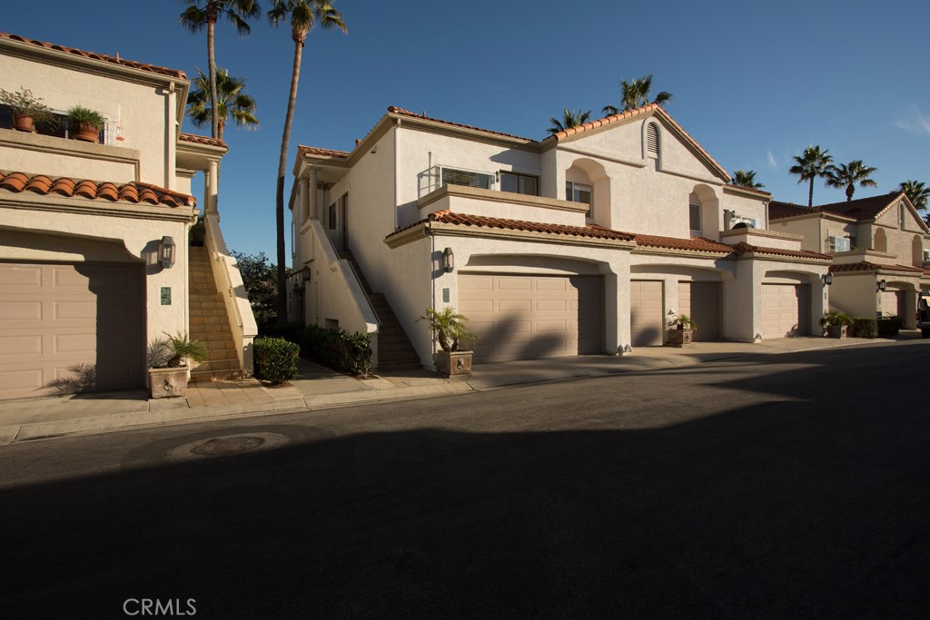 32 Tennis Villas Drive, Dana Point CA 92629 - photo 1