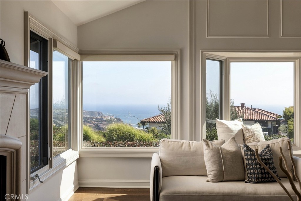 32201 Sea Island, Dana Point CA 92629 - photo 2