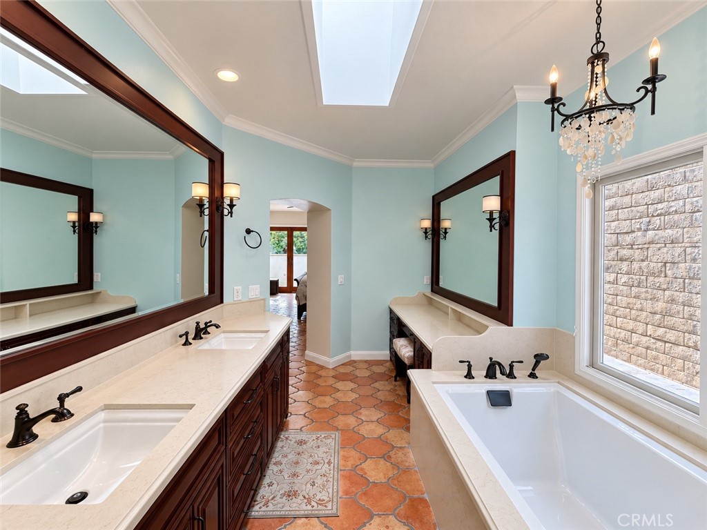 A separate bathtub and a dedicated dressing area - 32355 Via Antibes, Dana Point CA 92629 - photo 18