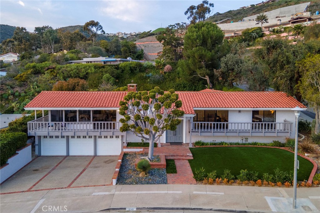 32401 Seven Seas Drive, Dana Point CA 92629 - photo 1