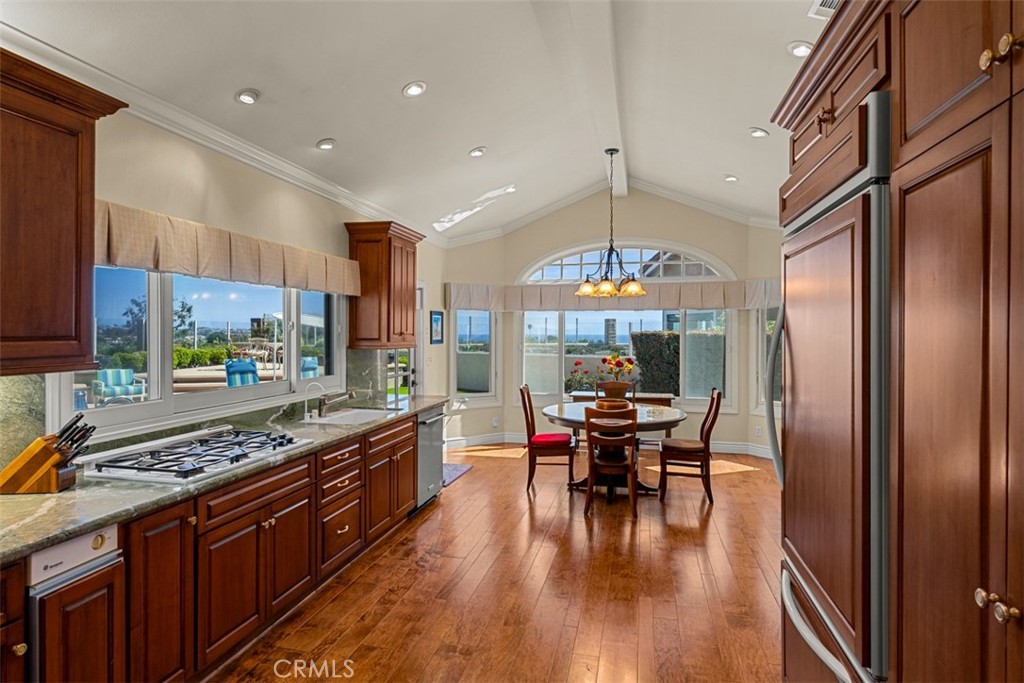 32432 Via Antibes, Dana Point CA 92629 - photo 4