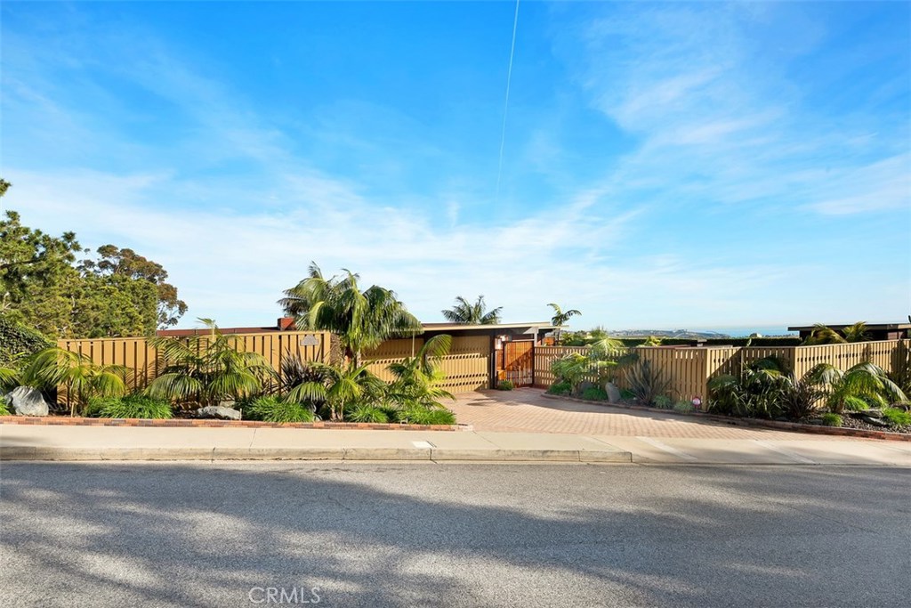 32562 Crete Road, Dana Point CA 92629 - photo 1