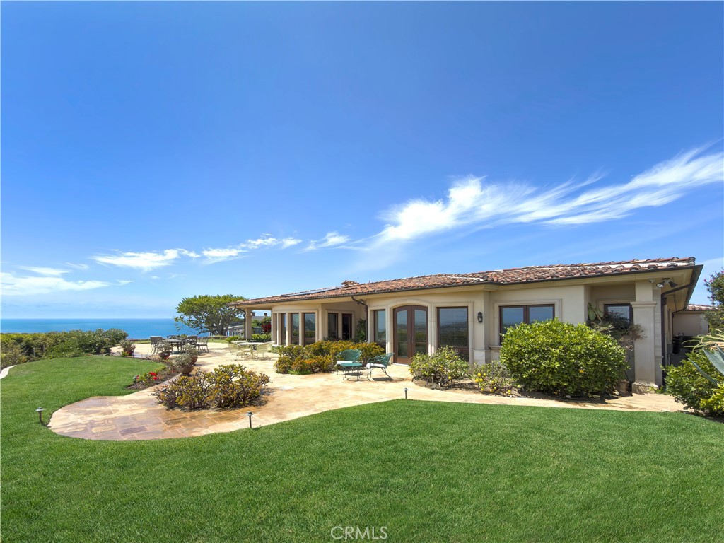 LARGE BACKYARD WITH OCEAN VIEW - 32572 Balearic, Dana Point CA 92629 - photo 5