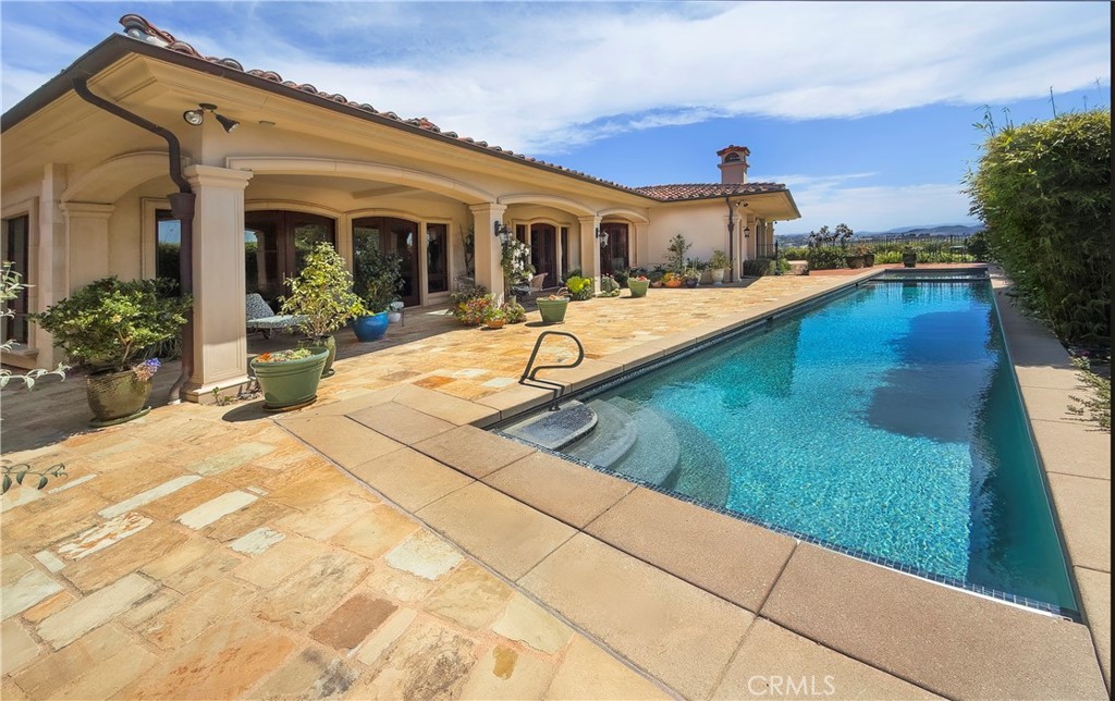 LARGE LAP-POOL WITH SPA - 32572 Balearic, Dana Point CA 92629 - photo 7