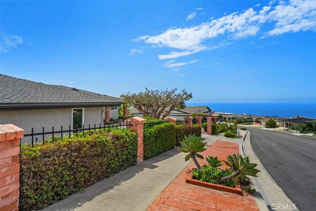 32572 Sea Island, Dana Point CA 92629 - photo 2