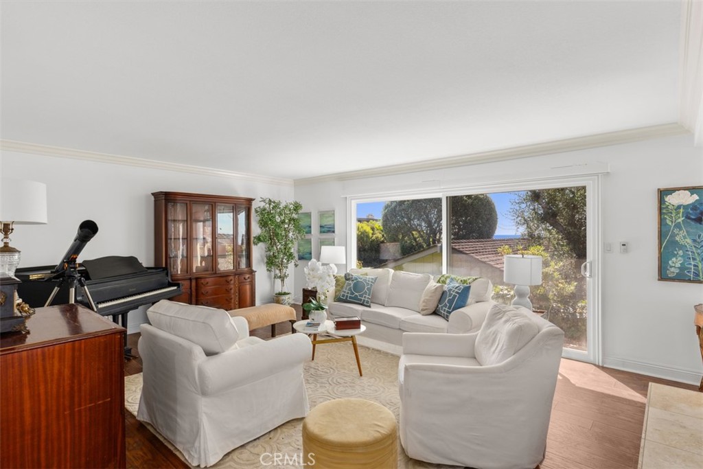 32611 Mediterranean Drive, Dana Point CA 92629 - photo 6