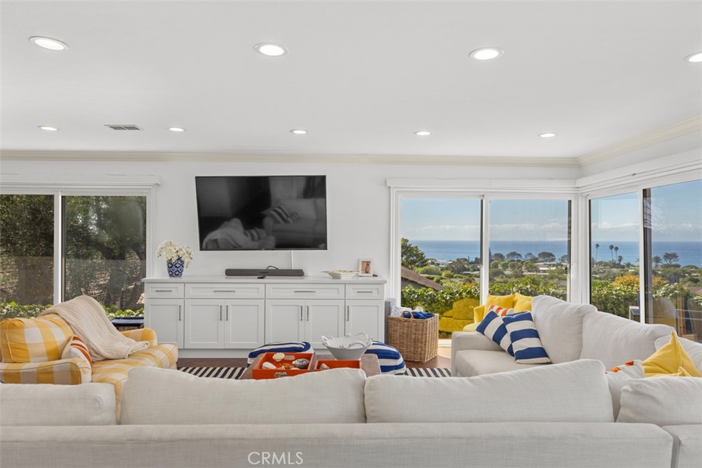 32611 Mediterranean Drive, Dana Point CA 92629 - photo 12