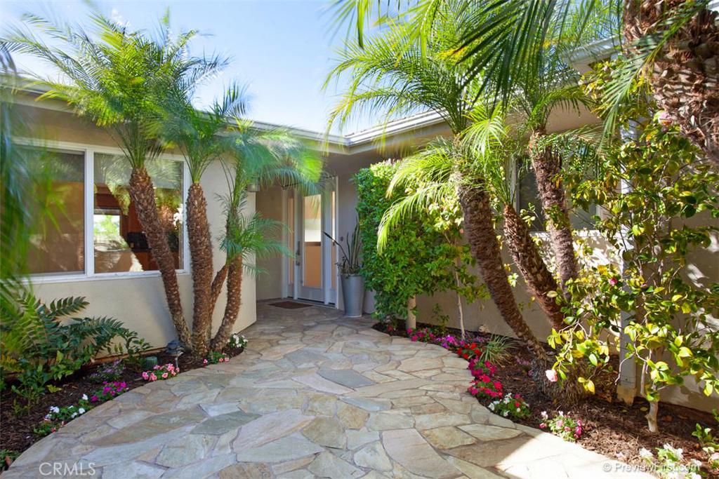 32691 Seven Seas Drive, Monarch Beach ~ Dana Point, California. Close to the beach, shopping, restaurants, golf course, - 32691 Seven Seas Drive, Dana Point CA 92629 - photo 1