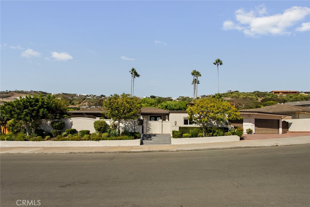 32702 Seven Seas Drive, Dana Point CA 92629 - photo 3