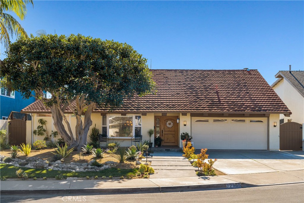 32991 Christina Drive, Dana Point CA 92629 - photo 1