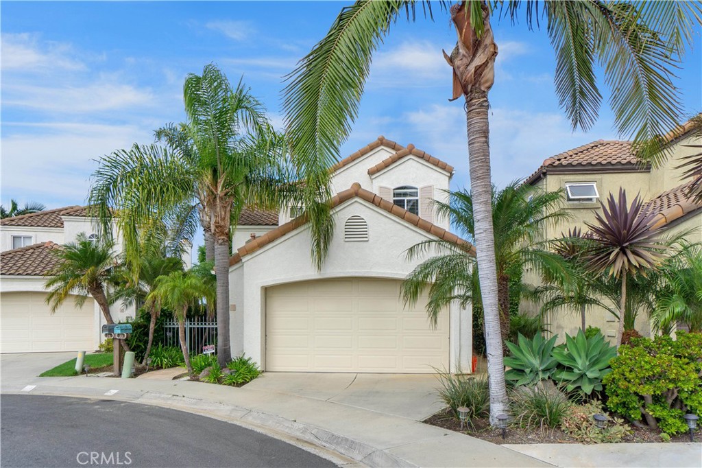 33 Dauphin, Dana Point CA 92629 - photo 2
