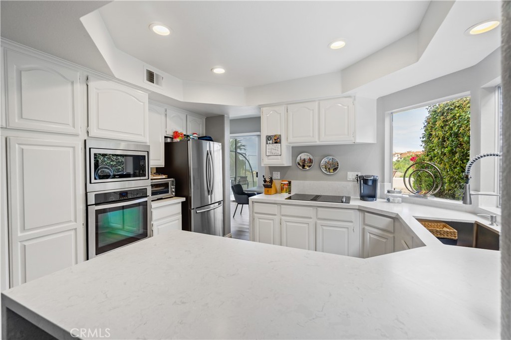 33 Dauphin, Dana Point CA 92629 - photo 3