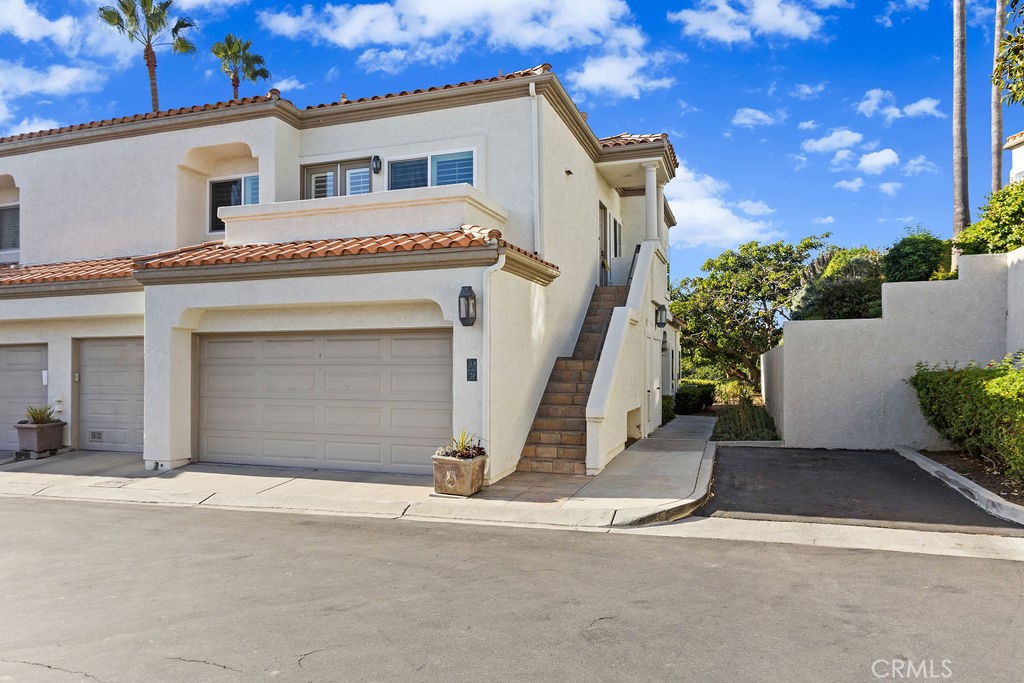 33 Wimbledon Court, Dana Point CA 92629 - photo 2