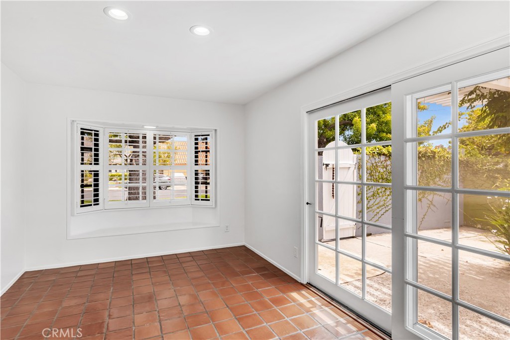 33051 Christina, Dana Point CA 92629 - photo 6