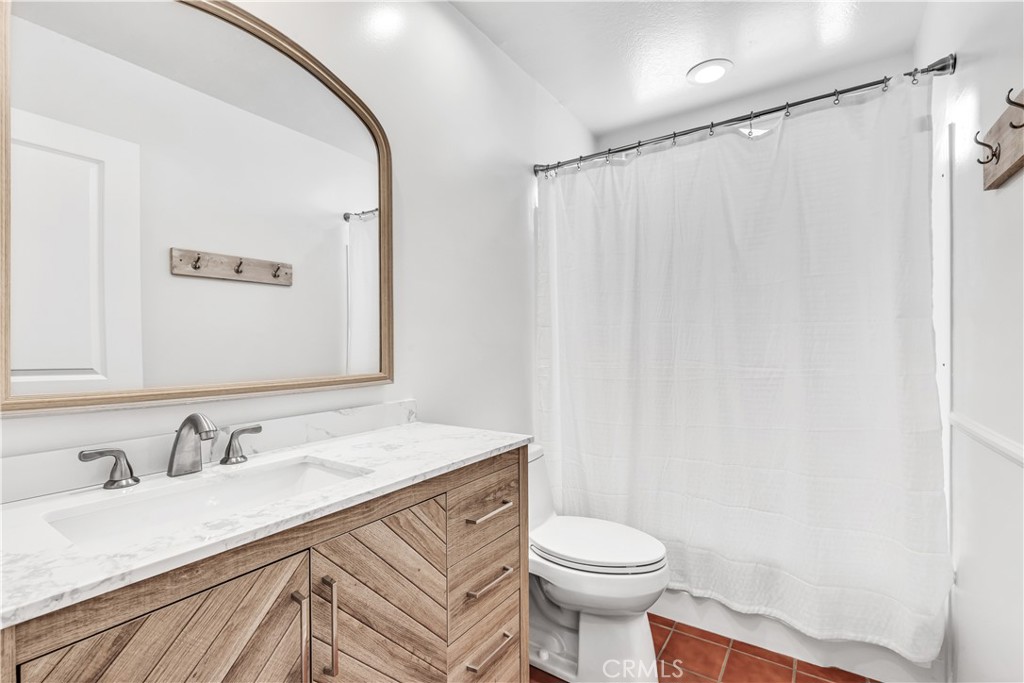 33051 Christina, Dana Point CA 92629 - photo 25
