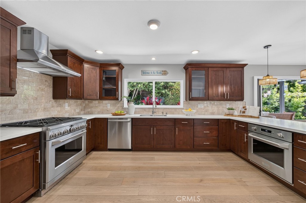 33052 Santiago Drive, Dana Point CA 92629 - photo 17
