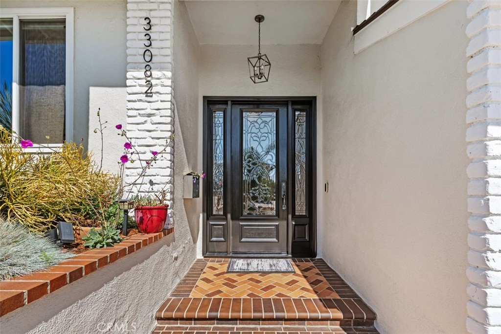 33082 Mesa Vista Dr, Dana Point CA 92629 - photo 3