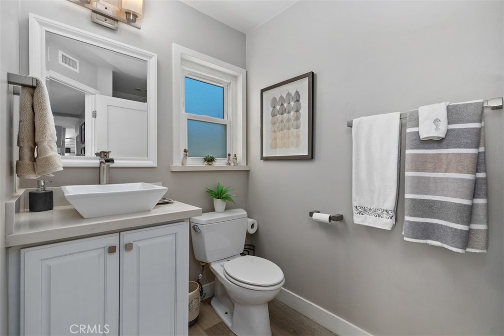 33082 Mesa Vista Dr, Dana Point CA 92629 - photo 29