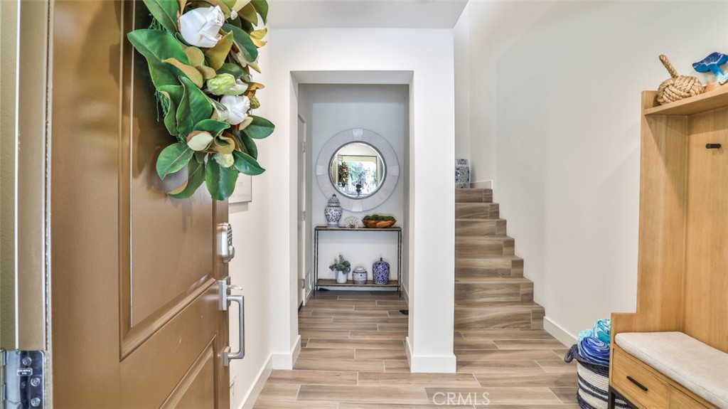 Foyer - 3319 Doheny Way, Dana Point CA 92629 - photo 8