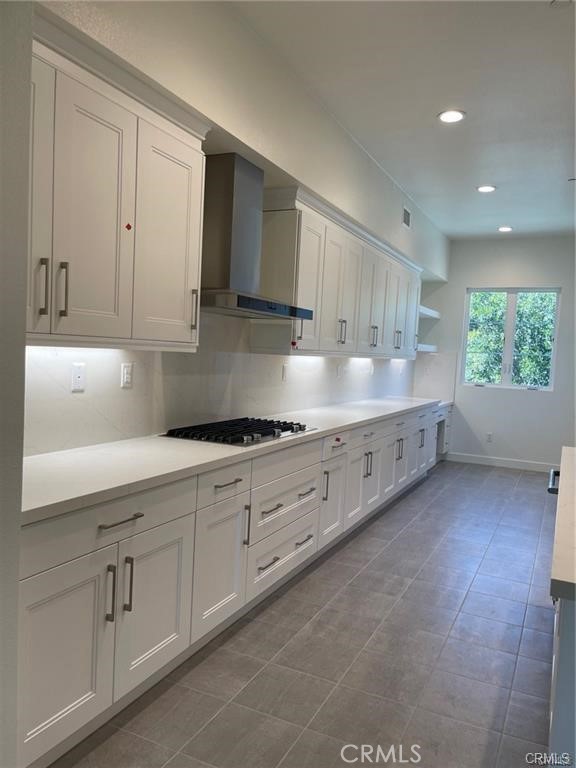 Beautiful island kitchen. Fridge is included. - 3326 Doheny Way, Dana Point CA 92629 - photo 7