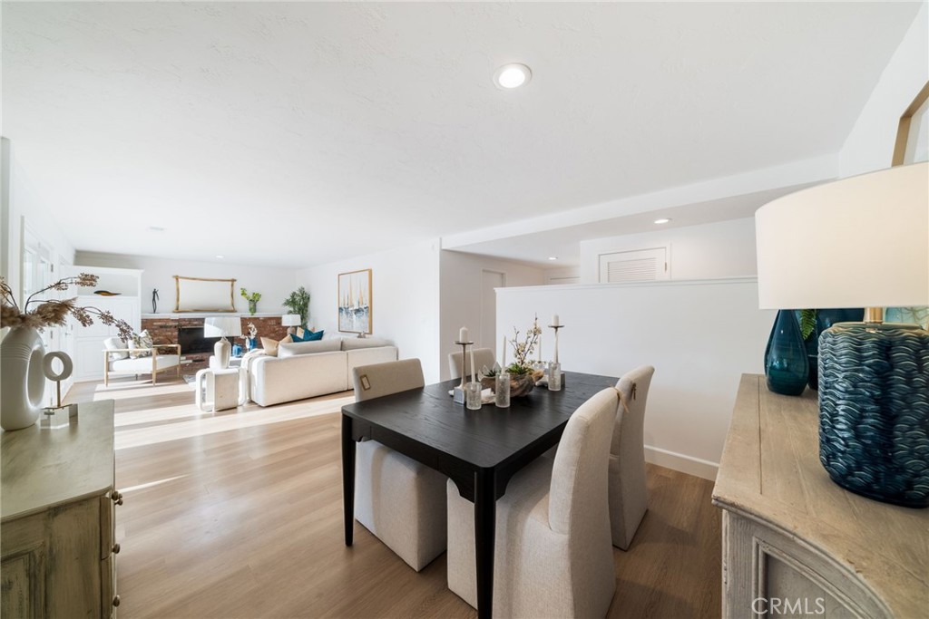 A privacy wall softens the Dining Space yet creates continuity to the home. - 33261 Ocean Hill, Dana Point CA 92629 - photo 14