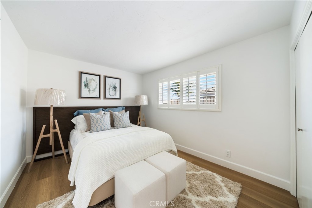 Front corner bedroom can easily support. Queen with side table lamps. Large Closet too! - 33261 Ocean Hill, Dana Point CA 92629 - photo 34