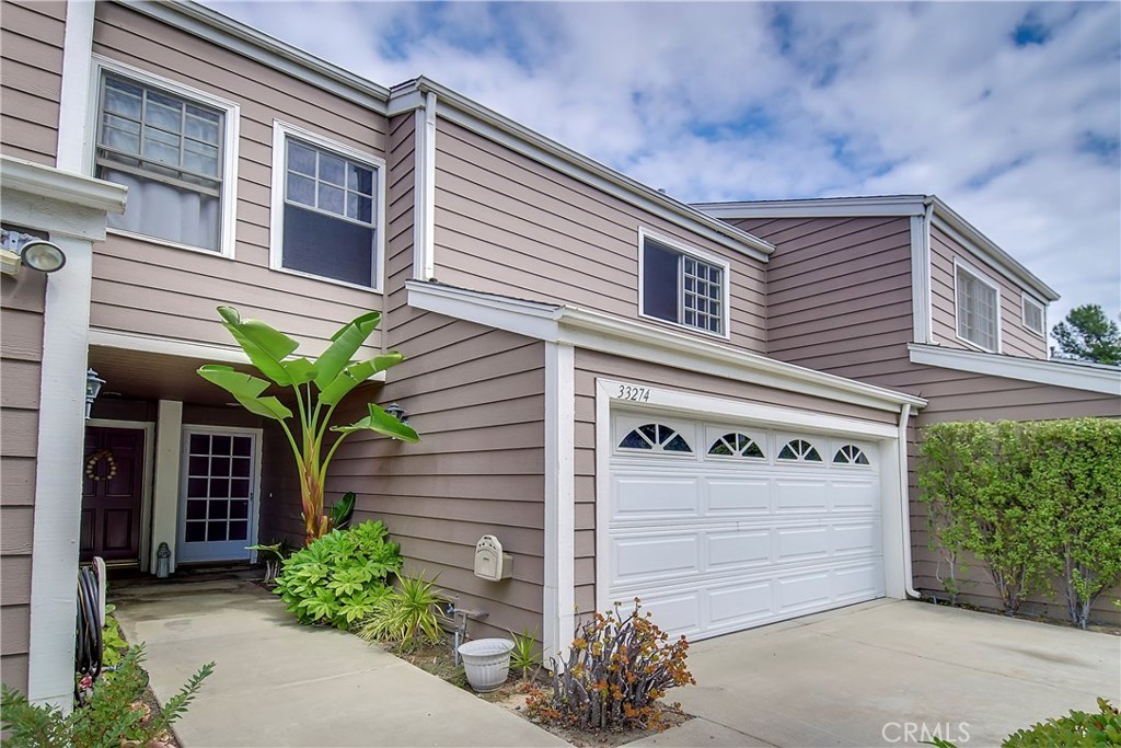 Marinita Townhomes~ ideally located 1.5 miles from Dana Point Harbor & beaches - 33274 Ocean Bright 24, Dana Point CA 92629 - photo 1