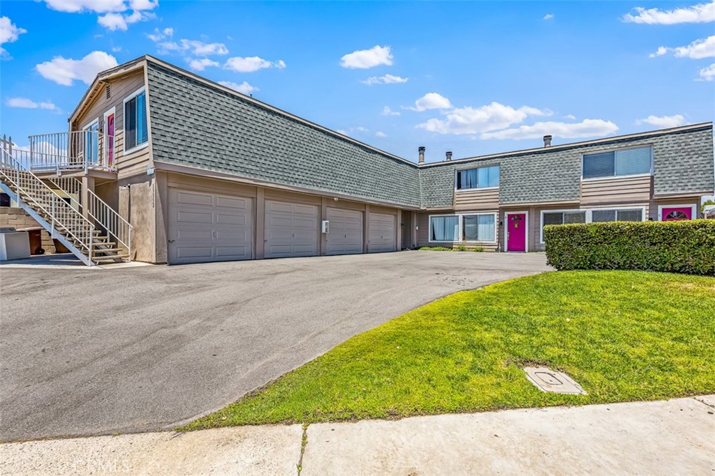 Corner lot location directly next to Dana Point's City Hall. - 33332 Acapulco Drive, Dana Point CA 92629 - photo 1
