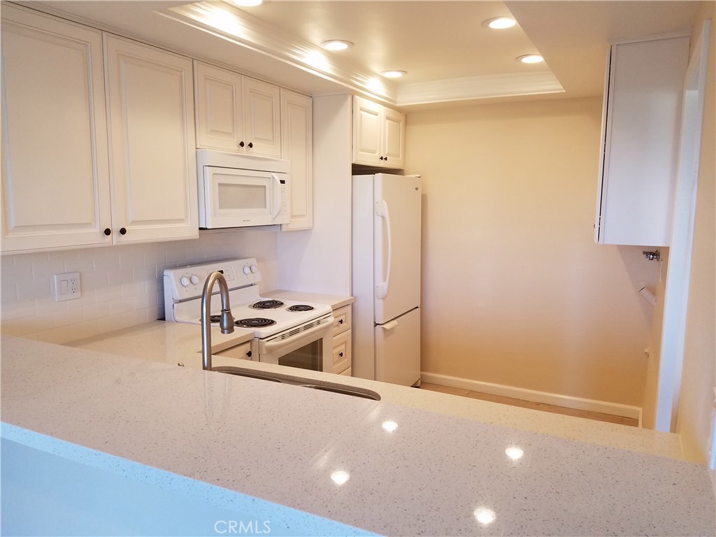 33352 Cheltam Way A, Dana Point CA 92629 - photo 1