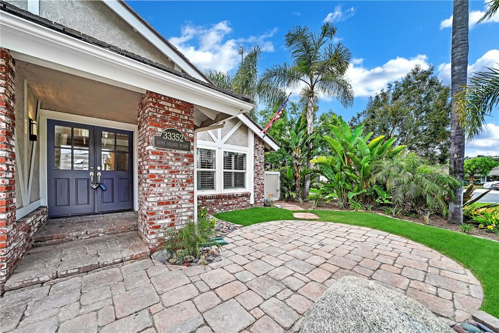 33352 Cove Island, Dana Point CA 92629 - photo 2