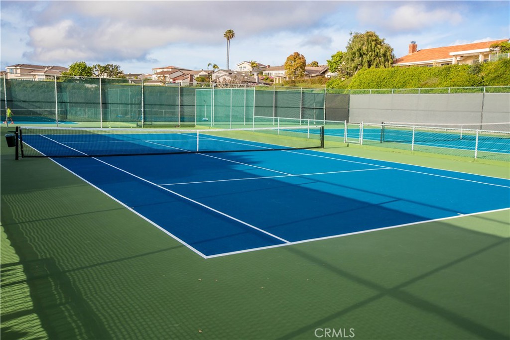 33372 Dosinia, Dana Point CA 92629 - photo 8