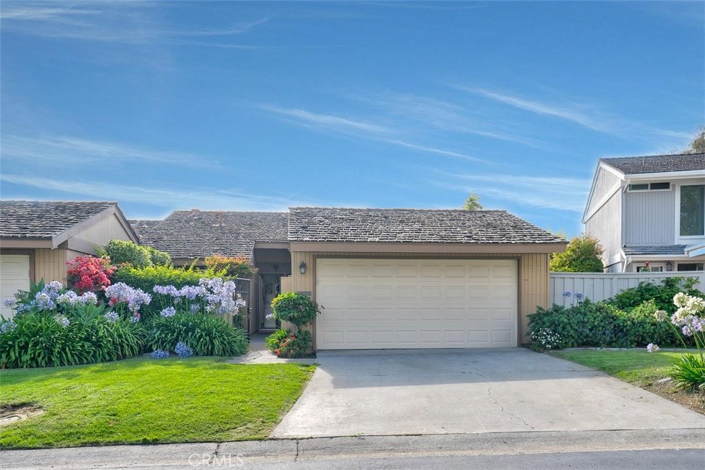 33431 Spinnaker Drive N, Dana Point CA 92629 - photo 1