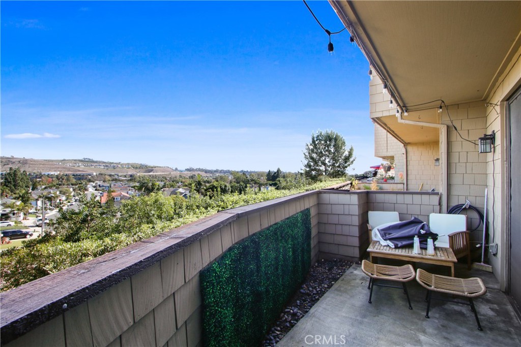 33442 Valley View Court 11, Dana Point CA 92629 - photo 6