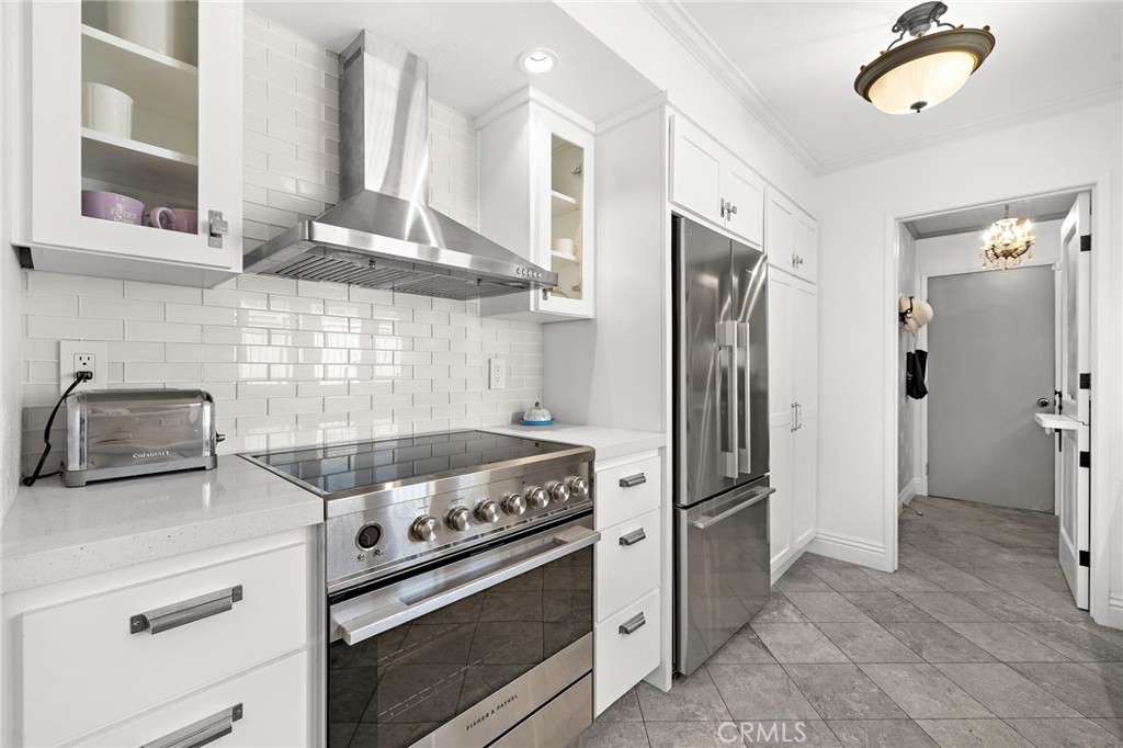 33462 Spinnaker Drive S, Dana Point CA 92629 - photo 14
