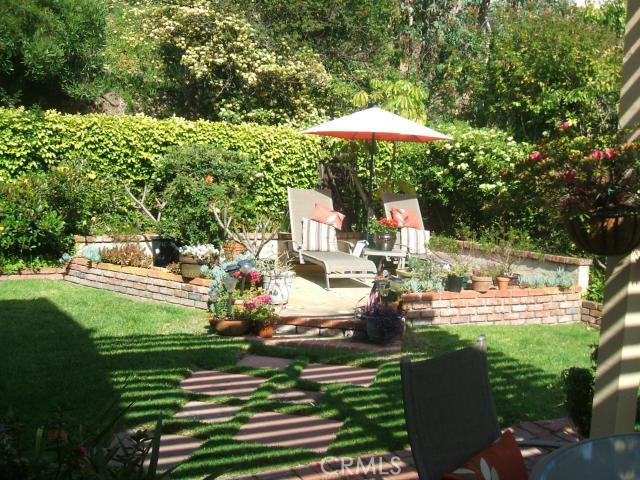 Huge outdoor yard for play and entertaining - 33492 Dosinia Drive, Dana Point CA 92629 - photo 1
