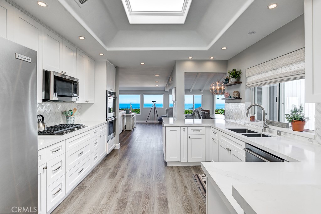 Kitchen - 33531 Marlinspike Drive, Dana Point CA 92629 - photo 12