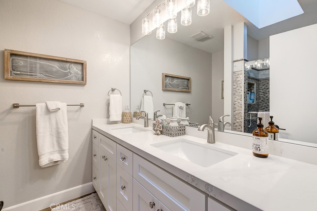Bathroom One - 33531 Marlinspike Drive, Dana Point CA 92629 - photo 18