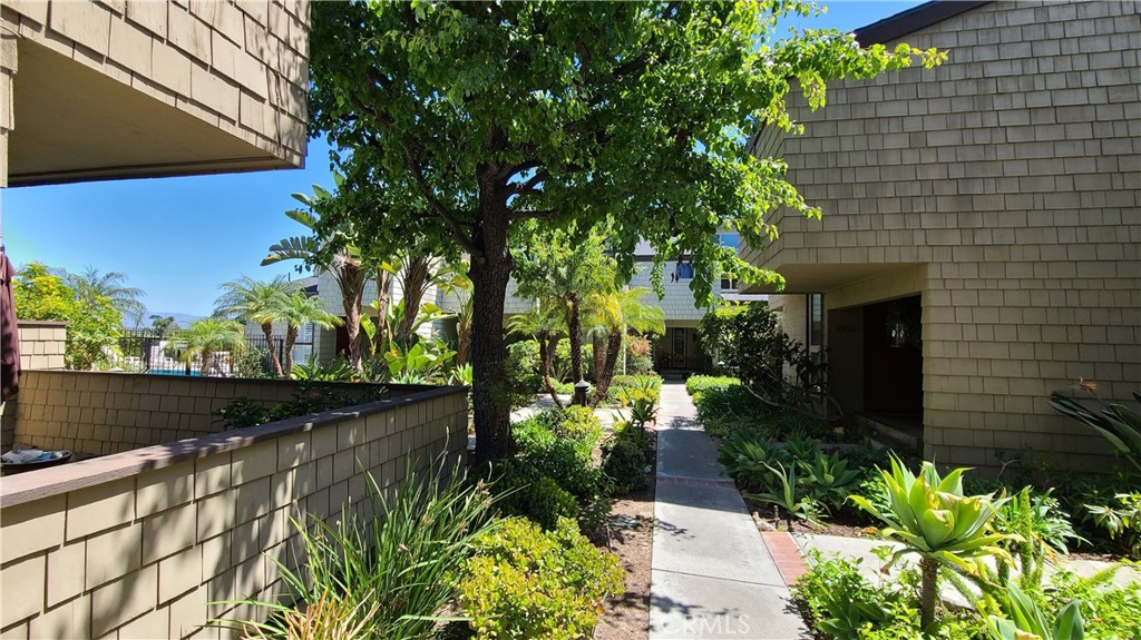 33532 Valley View Court 31, Dana Point CA 92629 - photo 1