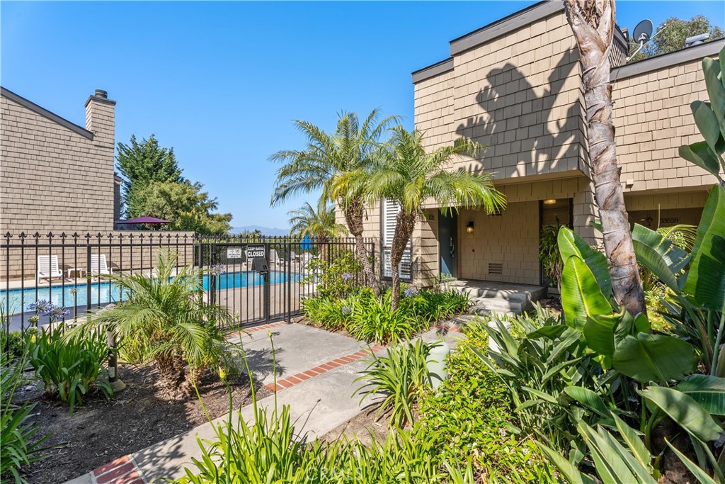 33532 Valley View Court 31, Dana Point CA 92629 - photo 1