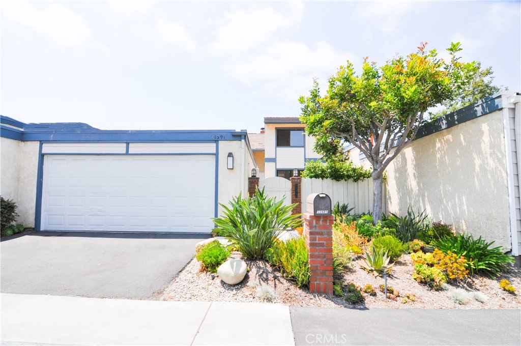 33591 Circula Corona 41, Dana Point CA 92629 - photo 1