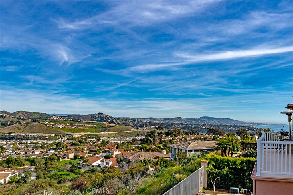 33602 HoltZ Hill Rd, Dana Point CA 92629 - photo 1