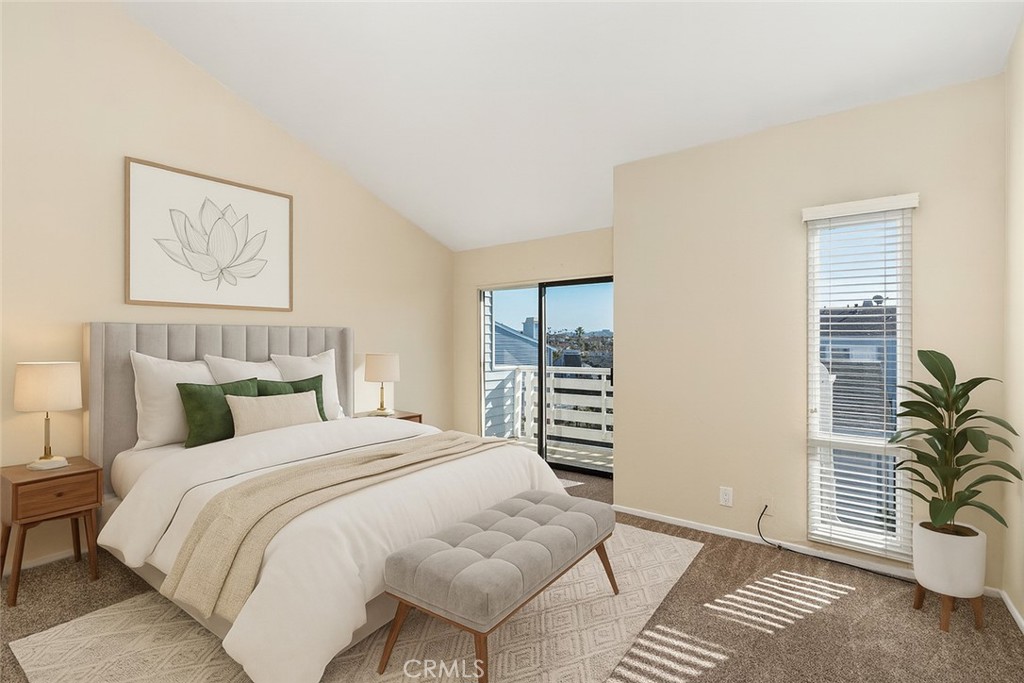 This image has been virtually staged - 33611 Dana Vista Drive 31, Dana Point CA 92629 - photo 5