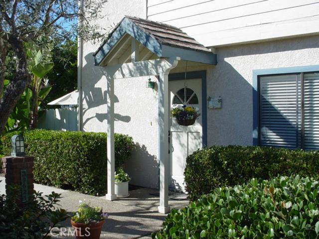 Welcome home to Dana Light....Walk to be and enjoy the sunsets.... - 33621 Avenida Capri, Dana Point CA 92629 - photo 1