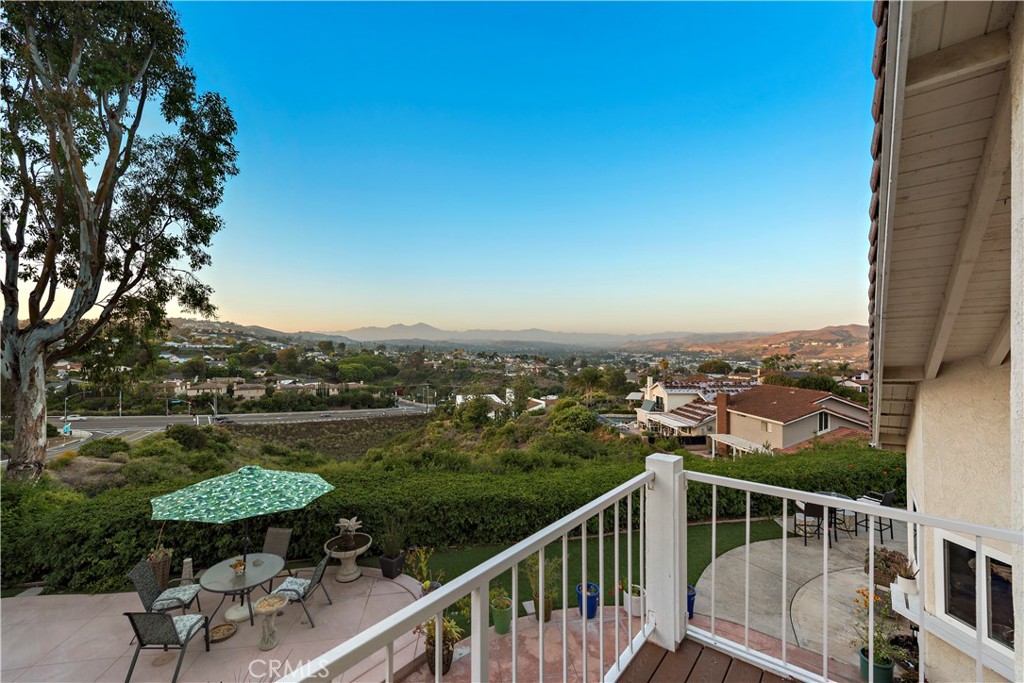 Master Suite Balcony has Commanding Unobstructed Views! - 33622 Via Martos, Dana Point CA 92629 - photo 28