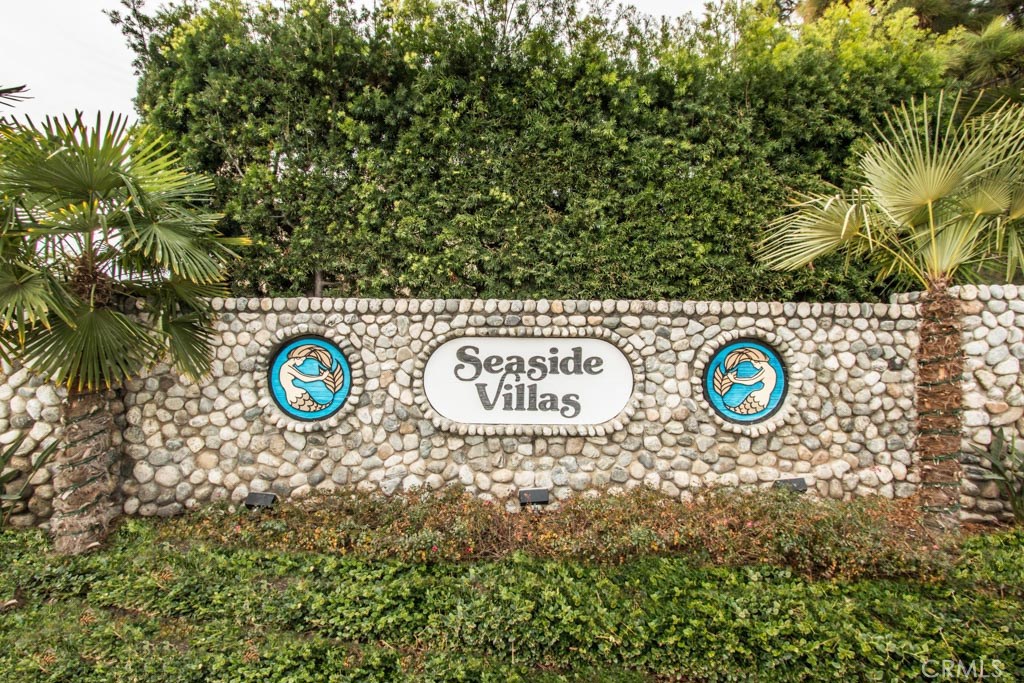 Beautiful Townhouse located in the Beach Community of Seaside Villas. - 33632 Bayport Way, Dana Point CA 92629 - photo 1