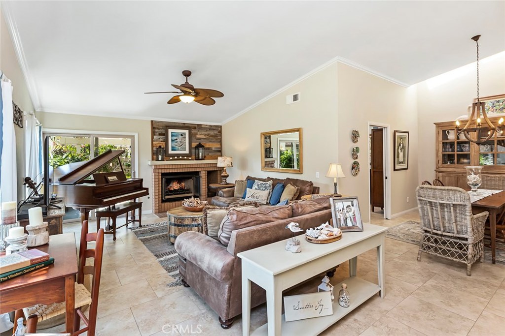 Light and bright! Notice the open flow. - 33655 Scottys Cove Drive 107, Dana Point CA 92629 - photo 1