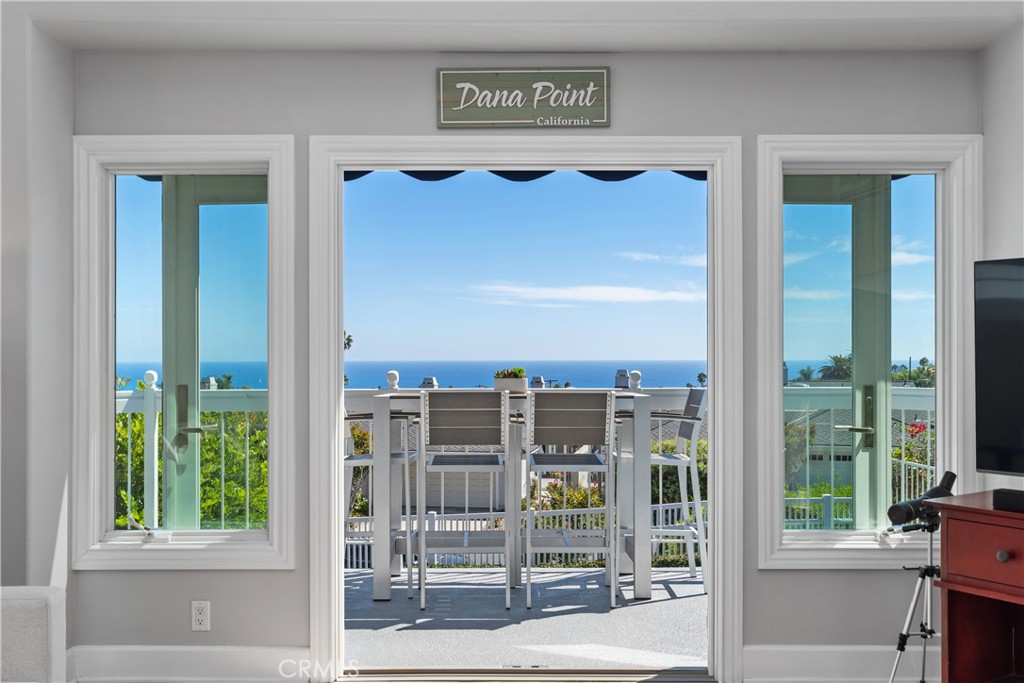33691 Granada, Dana Point CA 92629 - photo 9